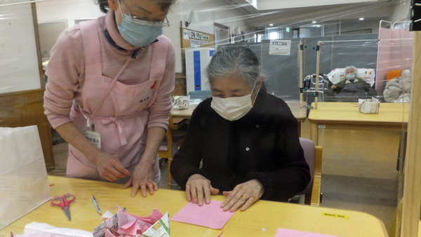 桜開花予想のカード作成のお手伝い