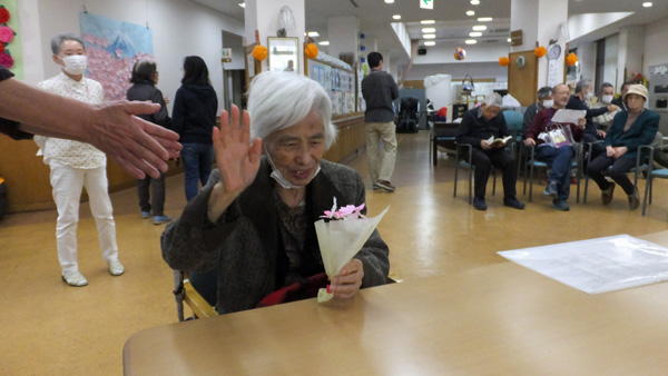 桜開花予想の当選者へささやかなプレゼントを